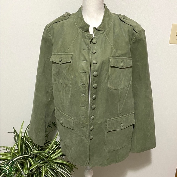 Plus Size 2X Suede Leather Jacket Olive Green Button Up Pockets EUC - Picture 2 of 16